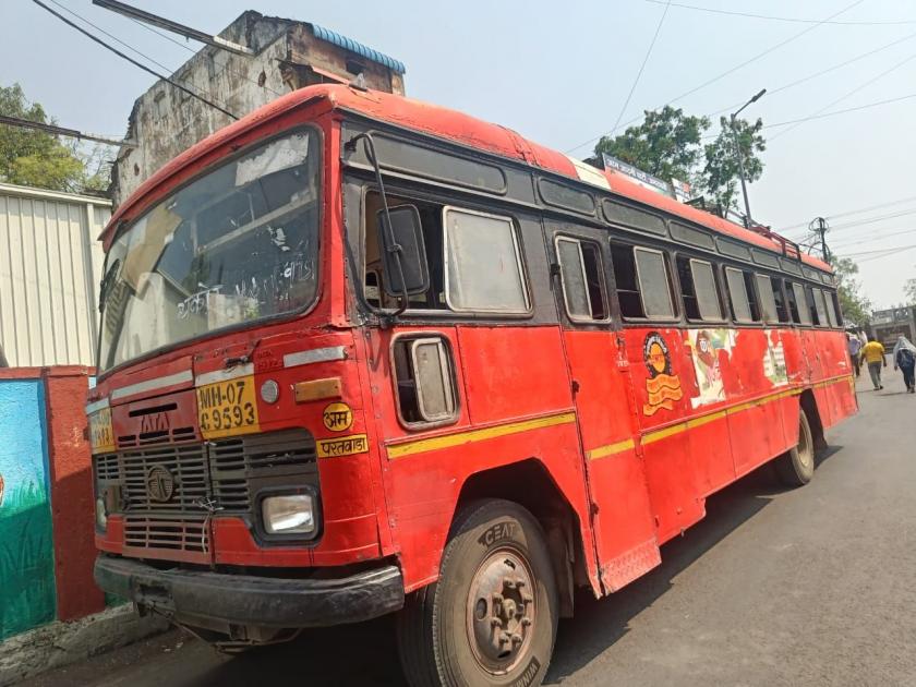 Govt ads removed from 250 ST buses in Amravati district, caution against code of conduct | अमरावती जिल्ह्यातील २५० एसटी बसवरील शासकीय जाहिराती काढल्या, आचारसंहितेच्या पार्श्वभूमीवर खबरदारी