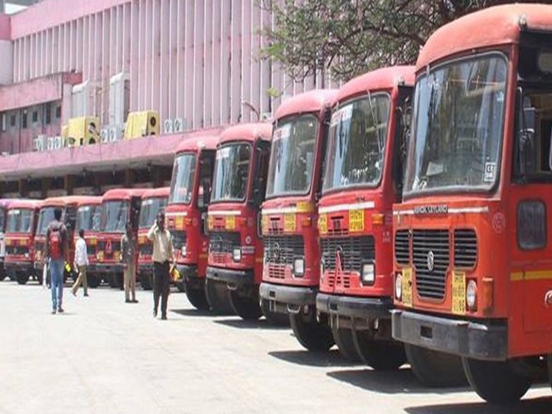 More buses of ST from Pune due to navratri utsav | नवरात्रीनिमित्त पुण्यातून एसटीच्या जादा बस