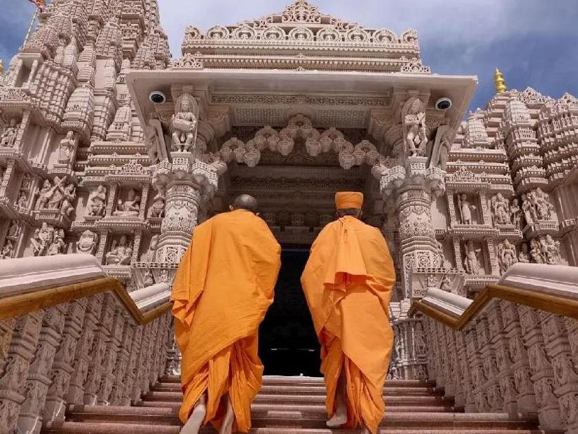Prime Minister Narendra Modi inaugurated the largest temple in the Gulf today | आखातातील सर्वांत मोठ्या मंदिराचे आज पंतप्रधान नरेंद्र मोदींच्या हस्ते उद्घाटन 