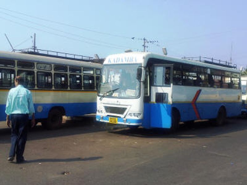'Kadamb' is about to not start the bus service without ending the settlement of Sindhudurgwadi in Goa | गोव्यात सिंधुदुर्गवासियांचा परवड, एसटीचा संप मिटल्याशिवाय बससेवा सुरू न करण्याबाबत 'कदंब' ठाम