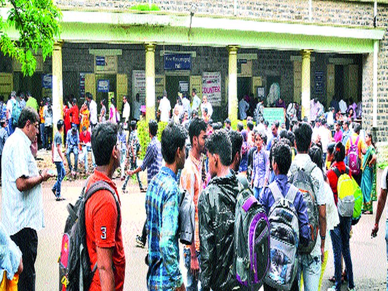  Due to lack of caste discrimination, students are denied admission | जातवैधतेअभावी विद्यार्थी प्रवेशापासून वंचित