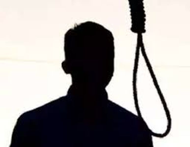 Student suicide by hanging at Harodoli in Nagpur district | नागपूर जिल्ह्यातील हरदोली येथे विद्यार्थ्याची गळफास लावून आत्महत्या