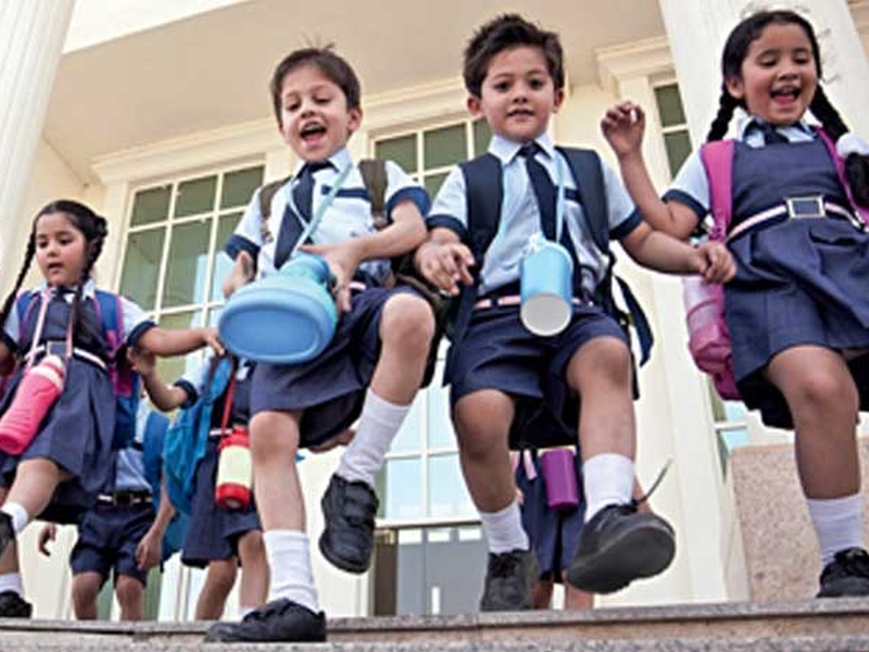 Children love to study in kindergarten; Positive results of the PPP model | मुलांना लागली पालिकेच्या बालवाडीत शिकण्याची गोडी; पीपीपी मॉडेलचा सकारात्मक परिणाम