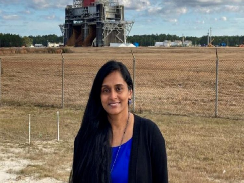 Subashini Iyer, of Indian descent, plays a key role in NASA's mission to land man on the moon | ‘नासा’च्या मिशनमध्ये भारतीय वंशाच्या सुबाशिनी अय्यर, चंद्रावर मनुष्य उतरवण्याच्या प्रोजेक्टमध्ये महत्त्वाची जबाबदारी