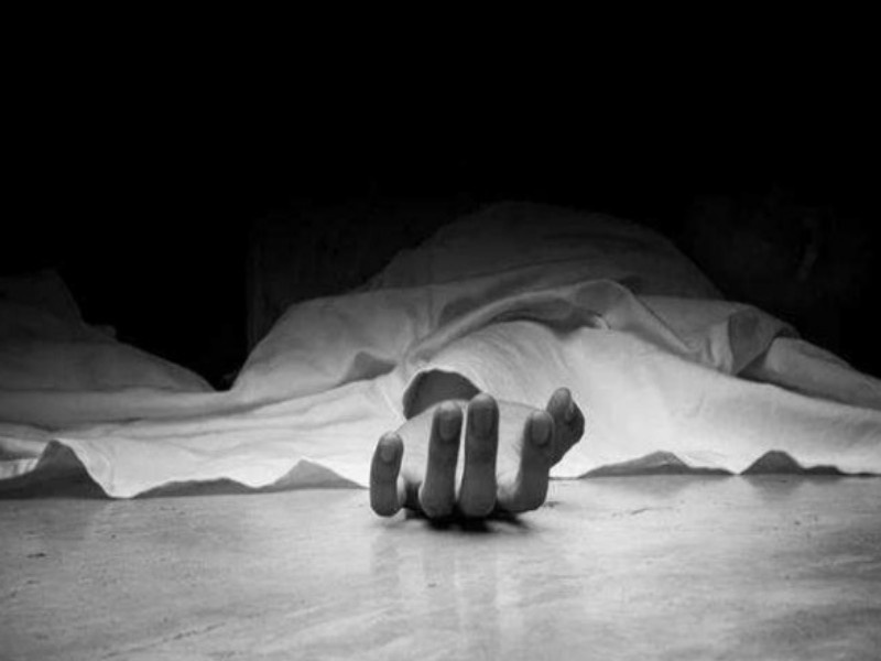 Married woman commits suicide after being harassed by her husband family Jump from the eighth floor | Pune: सासरच्या छळाला कंटाळून विवाहितेची आत्महत्या; आठव्या मजल्यावरुन घेतली उडी