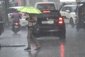 24 mm rain in Nagpur | नागपुरात २४ मिमी पाऊस
