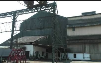 warehouse head suspended in sanjivani sugar factory | संजीवनी साखर कारखान्यातील गोदाम प्रमुख निलंबित