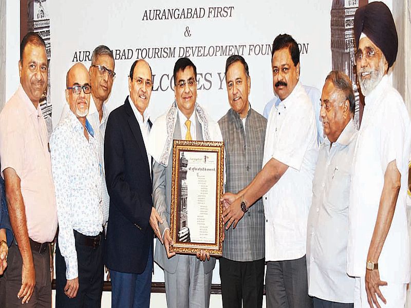Aurangabad people honor Karmayogya - Sunit Kothari | औरंगाबादकरांनी केला कर्मयोग्याचा सत्कार- सुनीत कोठारी