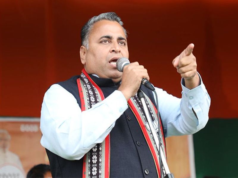 Marathi Connection of BJP's victory, Sunil Deodhar's successor for Tripura successor Shilpakar | भाजपाच्या विजयाचे मराठी कनेक्शन, त्रिपुराच्या यशाचे सुनील देवधर ठरले शिल्पकार