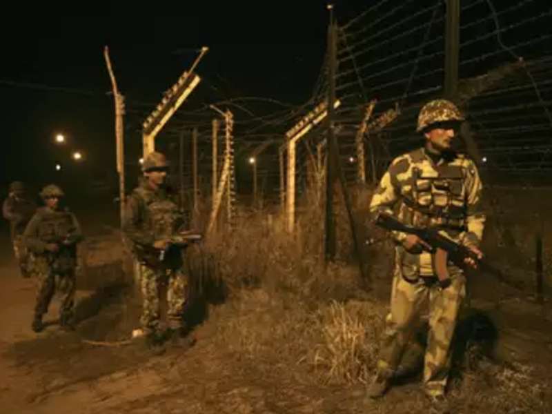 indian army third surgical strike in myanmar border against terrorists onm | भारतीय लष्करानं उडवली शत्रूंची झोप, पुन्हा केला सर्जिकल स्ट्राइक