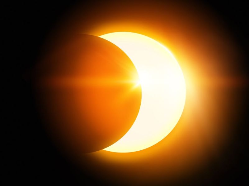 surya grahan 2018: year's first solar eclipse will be beneficial to these 'four' zodiac signs | सूर्यग्रहणानंतर 'या' चार राशींच्या व्यक्तींचं फळफळणार नशीब