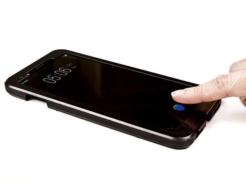 Fingerprint scanner will be on a smartphone display | स्मार्टफोनच्या डिस्प्लेवरच असेल फिंगरप्रिंट स्कॅनर