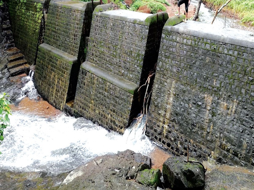 Humayun's boundary wall of Asher will be tainted; Forestry initiative | येऊरच्या हुमायून बंधाऱ्याची होणार डागडुजी; वनविभागाचा पुढाकार