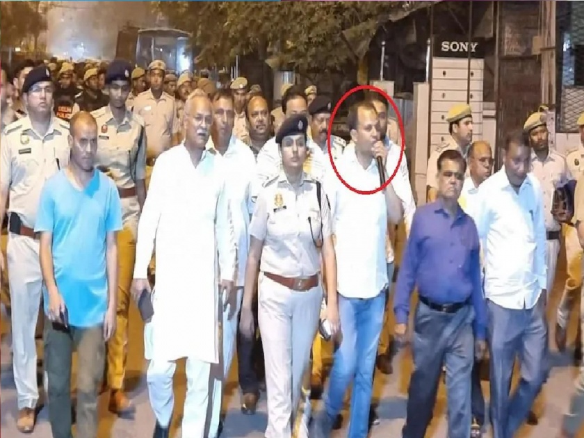 Jahangirpuri Violence: Mastermind of Jahangirpuri Violence has arrested by Delhi crime branch | Jahangirpuri Violence: जो पोलिसांसोबत राहून शांततेच्या गप्पा करायचा, तोच निघाला जहांगीरपुरी हिंसाचाराचा खरा 'मास्टरमाइंड'
