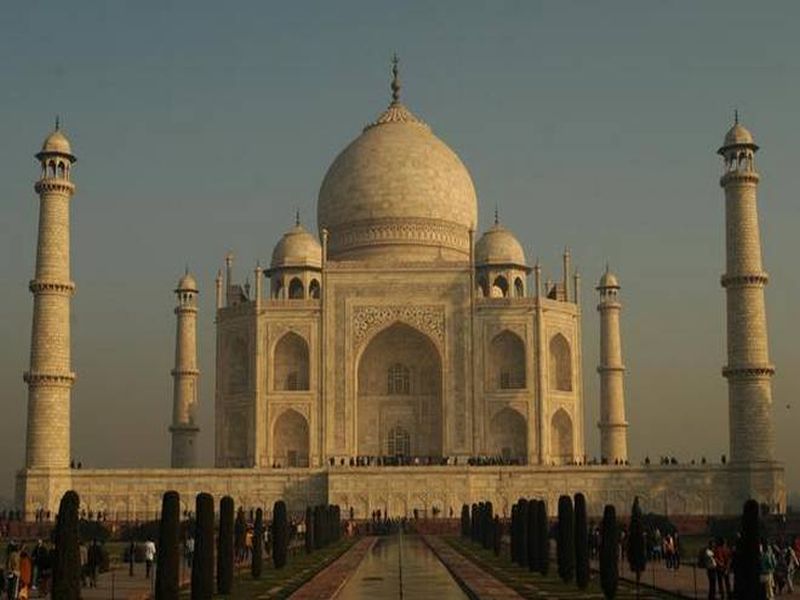 You may not be worried about the Taj Mahal! The Supreme Court expressed concern | तुम्हाला ताजमहालाची काळजी वाटत नसावी! सर्वोच्च न्यायालयाने व्यक्त केली चिंता