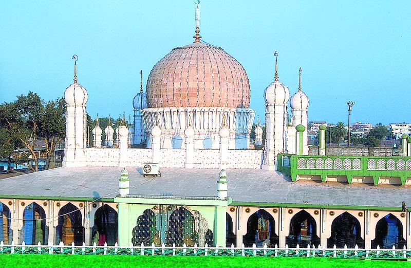 Hazrat Baba Tajuddin Dargah paved the way for beautification | हजरत बाबा ताजुद्दीन दर्गा सौंदर्यीकरणचा मार्ग मोकळा