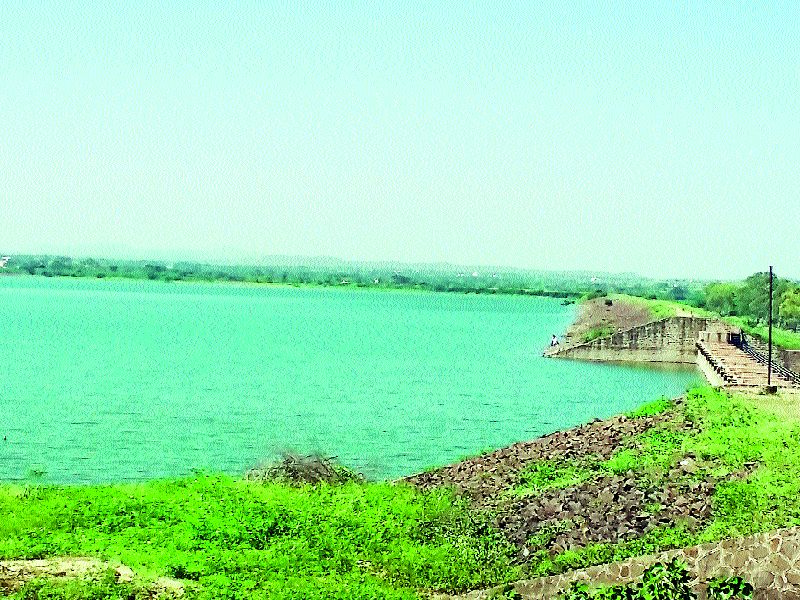 'Nazare' will give thirst for relief, relief to the villages of Baramati | ‘नाझरे’ तहान भागविणार!, बारामतीच्या पश्चिम पट्ट्यातील गावांना दिलासा
