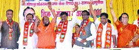 Only after winning the Shiv Sena in the BJP, Vijayadin Paheel; Tanaji Sawant's hint | शिवसेनेला विश्वासात घेतले तरच भाजपा विजयदिन पाहील; तानाजी सावंत यांचा इशारा