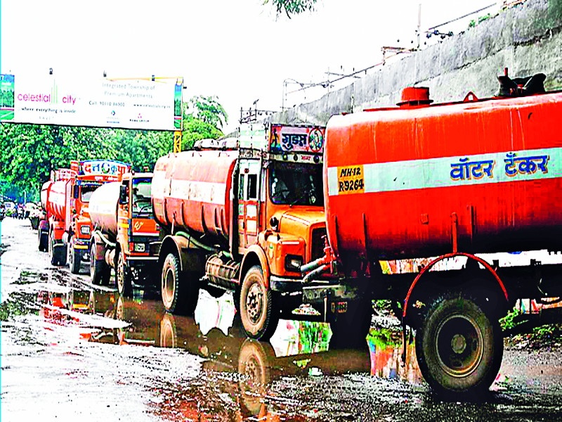 Tanker water supply to eleven lakh citizens of Pune region | पुणे विभागातील अकरा लाख नागरिकांना टँकरने पाणीपुरवठा