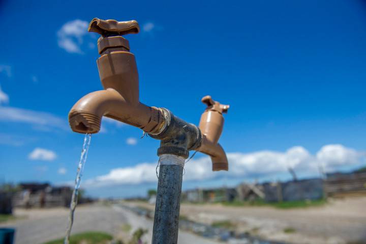 Now Municipal Corporation's scheme for regularising unauthorized water connections | आता अनाधिकृत नळजोडीसाठी महापालिकेची अभय योजना