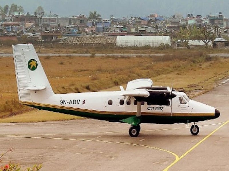 Nepal plane with 22 on board including 4 Indians 3 japan passengers goes missing | नेपाळ : २२ जणांना घेऊन जाणारं विमान बेपत्ता, ४ भारतीय आणि ३ जपानी नागरिकांचाही समावेश