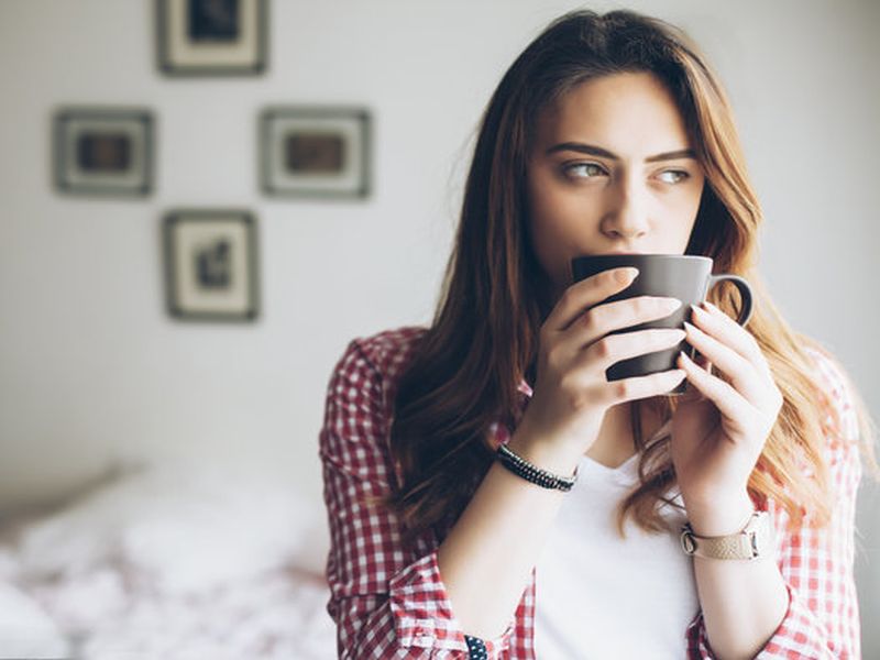 People who drink tea are more creative and focused says new study | चहा पिणारे लोक असतात अधिक क्रिएटिव्ह आणि एकाग्र - रिसर्च