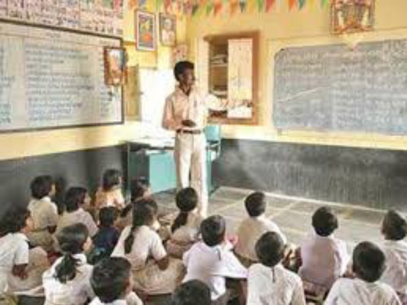 Thane Zilla Parishad teachers benefit from senior salary category Disturbance among teachers in the district | ठाणे जिल्हा परिषदेच्या ४८७ शिक्षकांना वरिष्ठ वेतनश्रेणी लाभ; जिल्हह्यातील शिक्षकांमध्ये जल्लोष