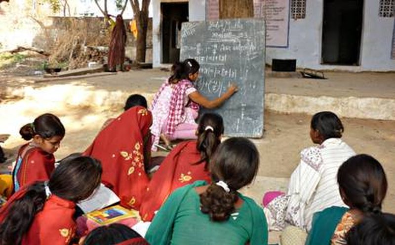 Now subject-wise teacher in Ashramshala | आश्रमाशाळेत आता विषयनिहाय शिक्षक