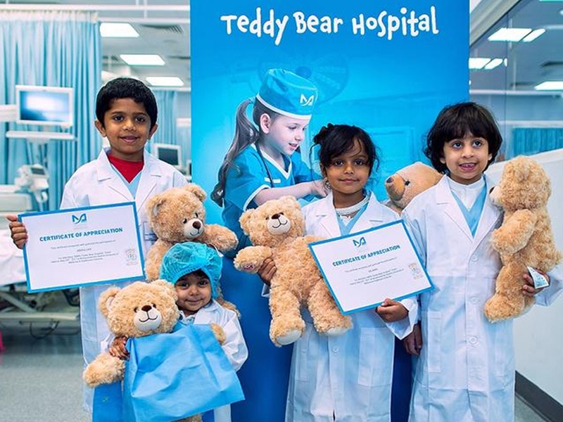 Hospital to treat 'sick teddies' opens in Dubai | 'आजारी' टेडी बियरवर उपचार करण्यासाठी दुबईत रुग्णालय
