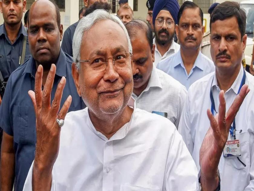 bihar politics cm Nitish Kumar suddenly meets the Governor | नितीश कुमार अचानक राज्यपालांच्या भेटीला; हालचाली वाढल्या, मुख्यमंत्र्यांच्या मनात नेमकं काय?