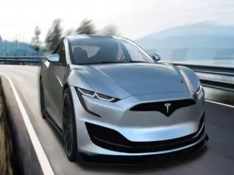 Tesla self driving car confuses moon for traffic light leaves netizens amused elon musk twitter | Tesla नं चंद्राला समजलं सिग्नल आणि मग...; सेल्फ ड्राईव्ह कारबाबत मालकाची थेट एलन मस्कना तक्रार