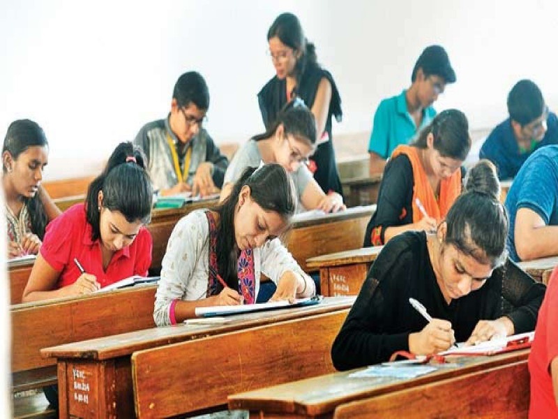 7 lakh 800 candidates were taken in TET exam as much as 1 lakh par student | TET Exam Scam: टीईटी गैरव्यवहारात ७ हजार ८०० उमेदवारांकडून घेतले प्रत्येकी 'तब्बल १ लाख'