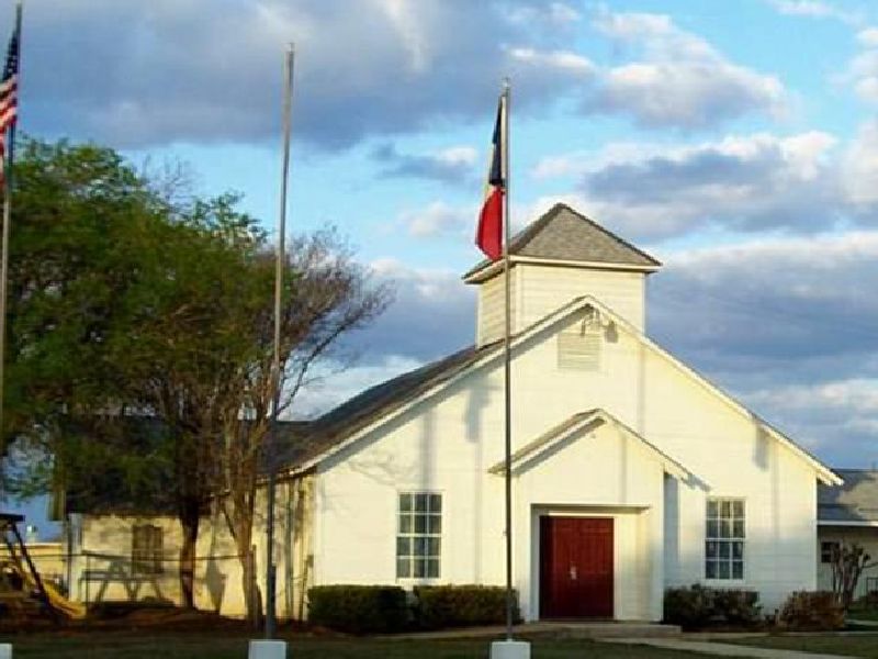 The death of 27 fugitives in the Texas church in the US | अमेरिकेतील चर्चमध्ये अंदाधुंद गोळीबार, 27 जणांचा मृत्यू