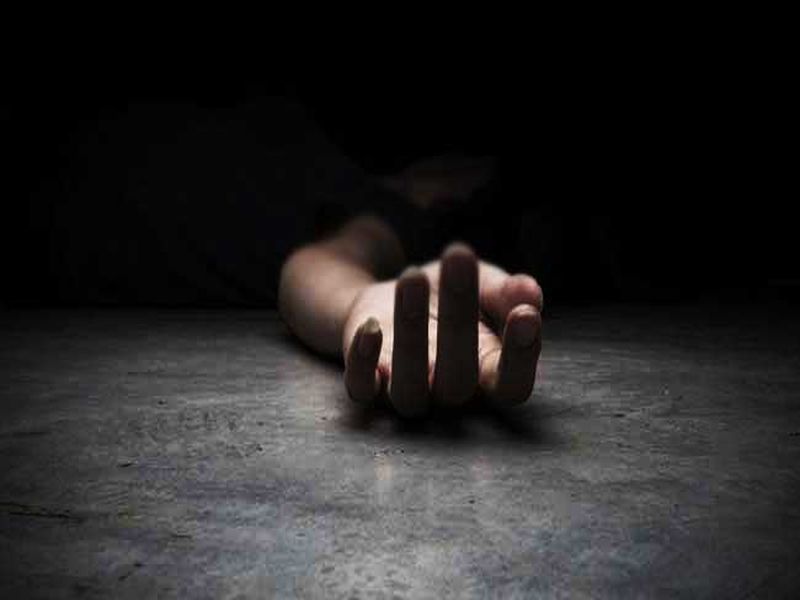 The husband committed suicide by killing his wife in Asoda | आसोदा येथे पत्नीचा खून करून पतीने केली आत्महत्या