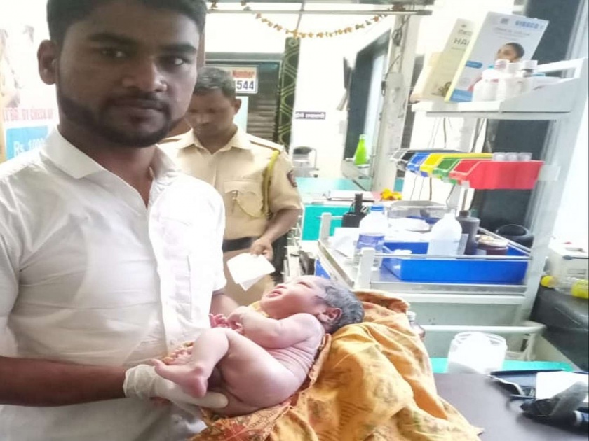 Women give birth baby boy at One Rupee Clinic in Thane station | ठाणे स्थानकातील वन रुपी क्लीनिकमध्ये महिलेची प्रसूती; मायलेक सुखरूप    