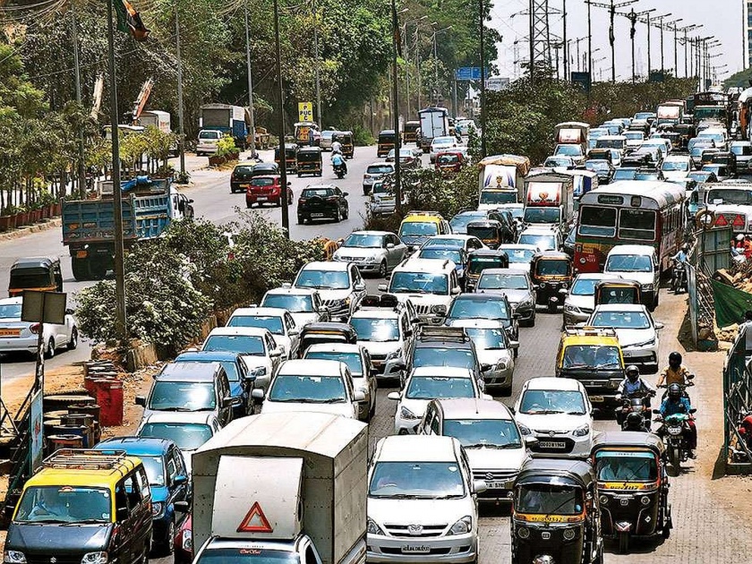 Notice to one lakh 16 thousand drivers violating traffic rules in Thane, vehicle confiscation action will be taken now | ठाण्यात वाहतुकीचे नियम मोडणाऱ्या एक लाख १६ हजार चालकांना नोटीस, आता होणार वाहन जप्तीची कारवाई