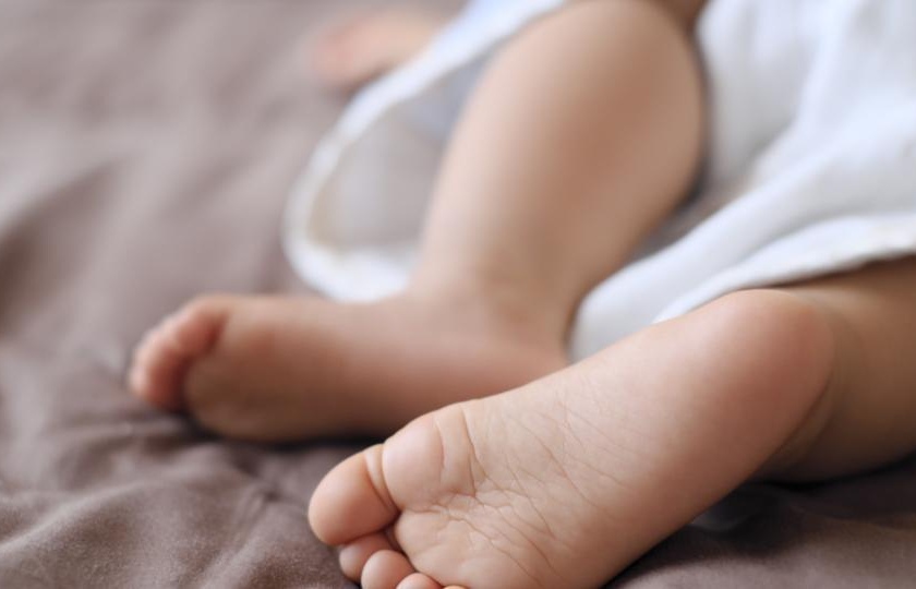 The body of a seven-month-old girl was found | केळीवेळी येथे स्त्री जातीचे नवजात अर्भक मृतावस्थेत आढळले