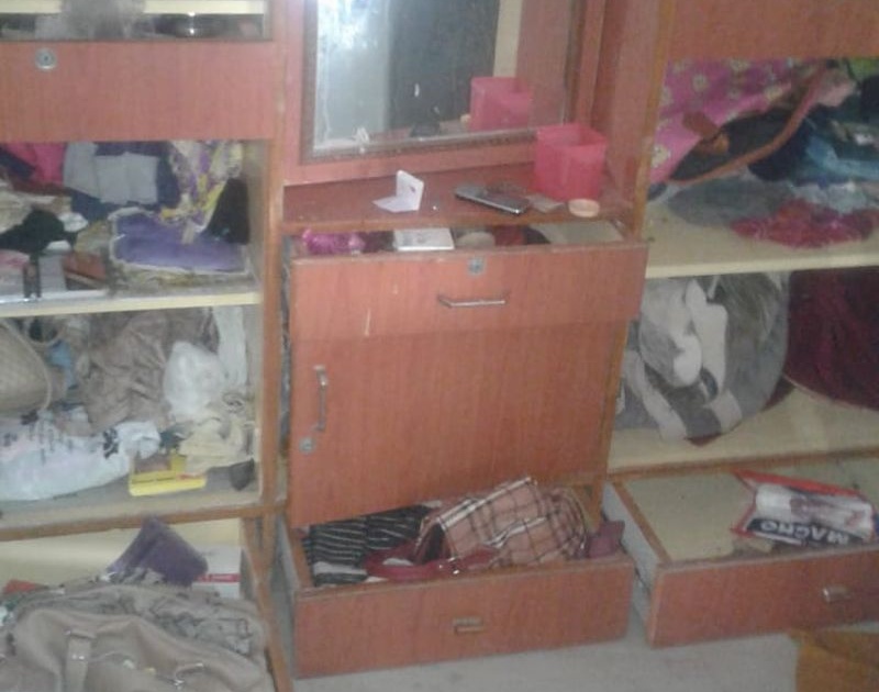 Khamgaon: Theft at house | खामगाव : तापडीया नगरातील घर फोडले!