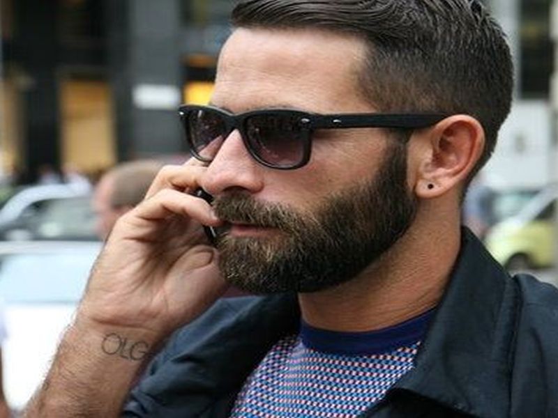 Beauty Tips : Simple tips to grow thicker beard | दाढीवर दाट केस येण्यासाठी करा हे उपाय, आठवडाभरात दिसेल फायदा!