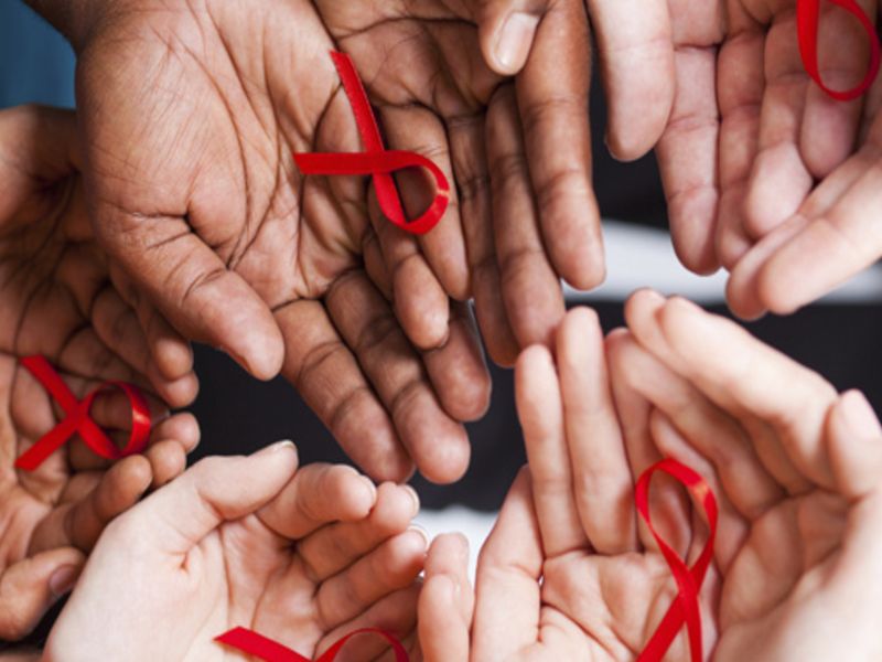  295 HIV treatment affected, 65 deaths and 127 migratory migrants | २९५ एचआयव्हीग्रस्तांवर पुन्हा उपचार, ६५ जणांचा मृत्यू तर १२७ झाले स्थलांतरित