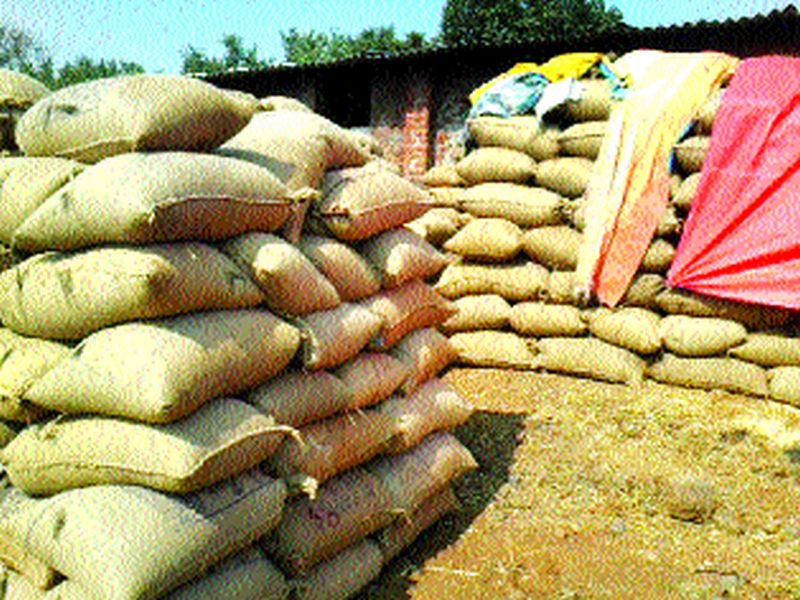 18 crores of rice worth two crores disappeared | दोन कोटींचा १८ हजार क्विंटल भात गायब