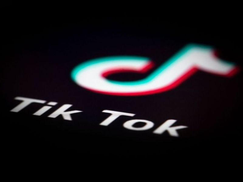 Central Government ban on Tic-talk app | टिक-टॉक अ‍ॅपवर केंद्र सरकारची बंदी