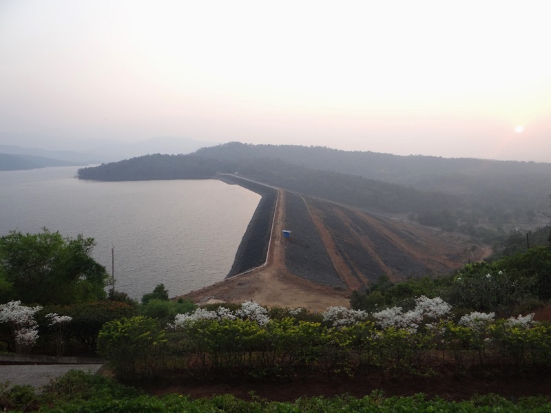Tilari river is at At the danger level, dam started discharging 40,000 cusecs | तिलारी नदी धोका पातळीवर, धरणातून 40 हजार क्युसेक्स विसर्ग सुरू