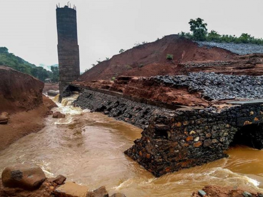 Soil, water conservation department responsible for Tivere dam breach; The inquiry committee sent a report | Ratnagiri News: तिवरे धरण फुटीला मृद, जलसंधारण विभागच जबाबदार; चौकशी समितीने अहवाल पाठवला 