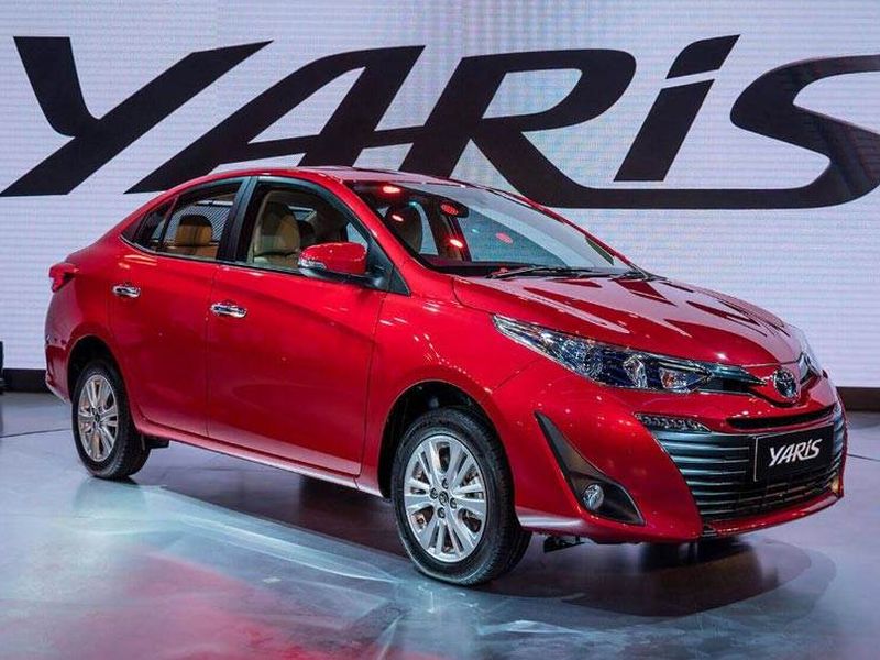 Toyota launched new Yaris at Rs 8.75 lakh | टोयोटाची आलिशान यारिस कार लॉन्च, जाणून घ्या किंमत