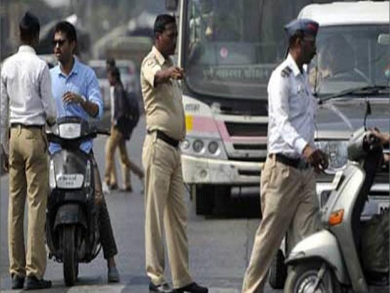 Vehicle confiscation action to be taken now; Notice to 1 lakh 16 thousand drivers violating traffic rules | आता होणार वाहन जप्तीची कारवाई; वाहतुकीचे नियम मोडणाऱ्या 1 लाख 16 हजार चालकांना नोटीस