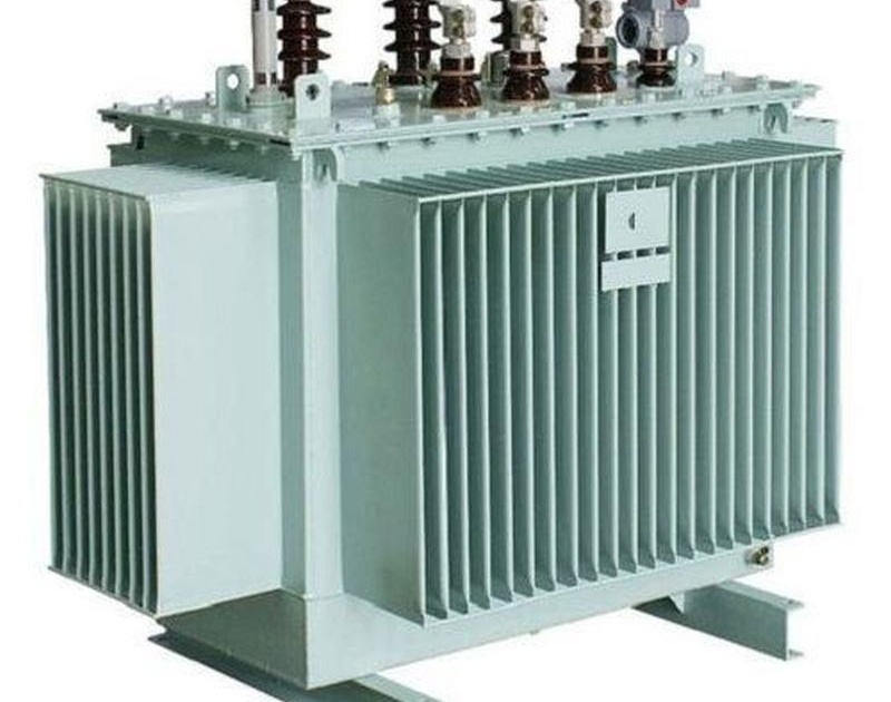 4 Electric Rohiters in Kenwood Subdivision Correct! | केनवड उपकेंद्रातील १० विद्युत रोहित्र नादुरूस्त !