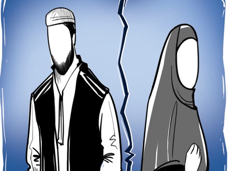 Muslims in protest against ordering triple divorce order | तिहेरी तलाक आदेशाविरोधात मुस्लिमांत नाराजी