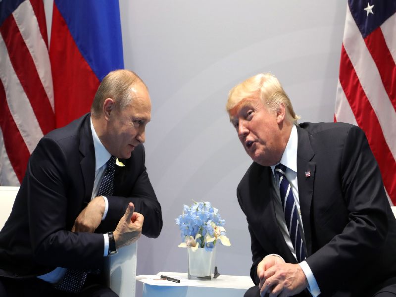  Donald Trump-Putin adjourned the proceedings | Trump-Putin summit: डोनाल्ड ट्रम्प-पुतिन बैठकीत वादमुद्द्याला बगल