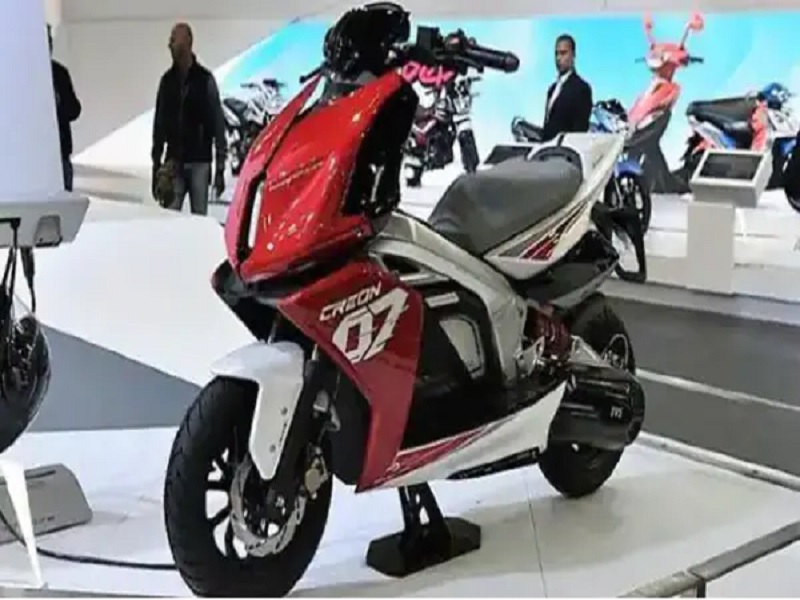 TVS Creon electric scooter new features rival to Ather 450X to launch soon in india | येतेय TVS ची पॉवरफुल Electric Scooter; जबरदस्त फीचर्ससोबत मिळणार उत्तम ड्रायव्हिंग रेंज
